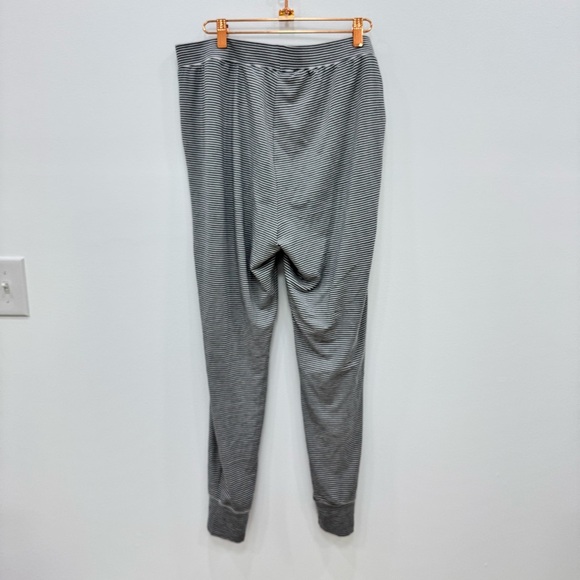 L.L. Bean Pajamas Jogger Pants bottom so soft & comfy tencel blend Sz XL stripe - Picture 2 of 5